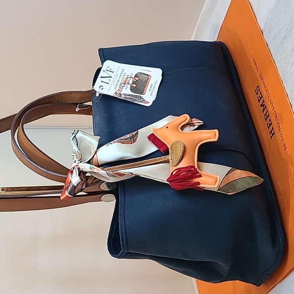 HERMES VINTAGE 2010 KABAK ELAN PM 2 WAY HAND/SHOULDER/TOTE BAG CANVAS/LEATHER - Picture 6 of 17